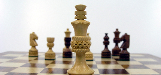 Globe Fret Weighted 5.5 inch King Chess Pieces - ChessBaron Chess Sets USA  - Call (213) 325 6540