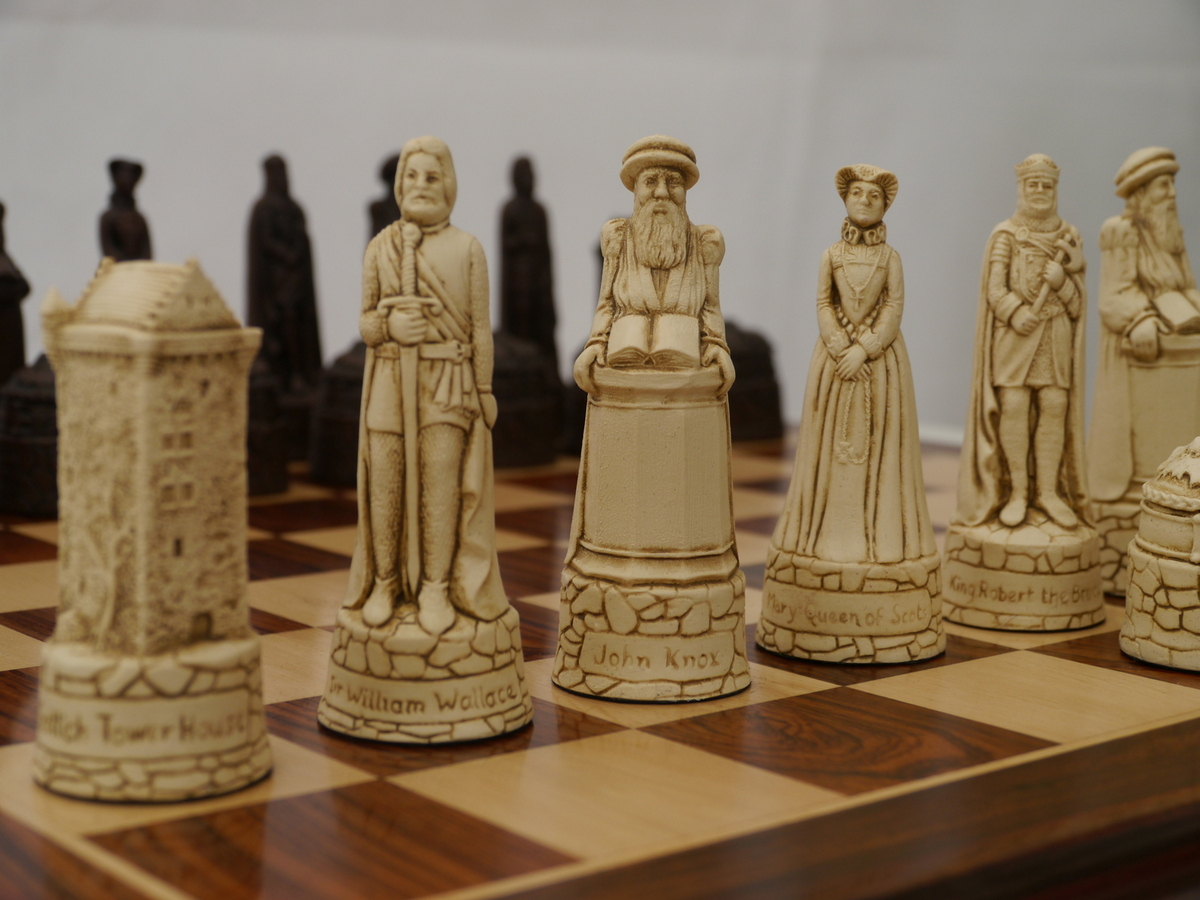 English and Scottish Crushed Stone Chess Pieces