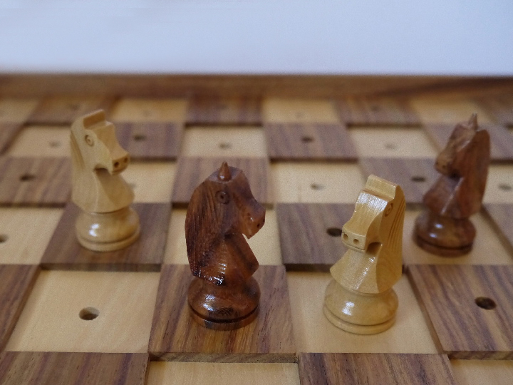 13.20 wooden chess for blind people