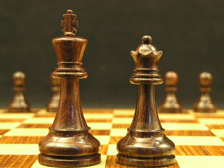 The Morgan - Double Weighted Acacia Staunton Chess Set - ChessBaron Chess  Sets USA - Call (213) 325 6540