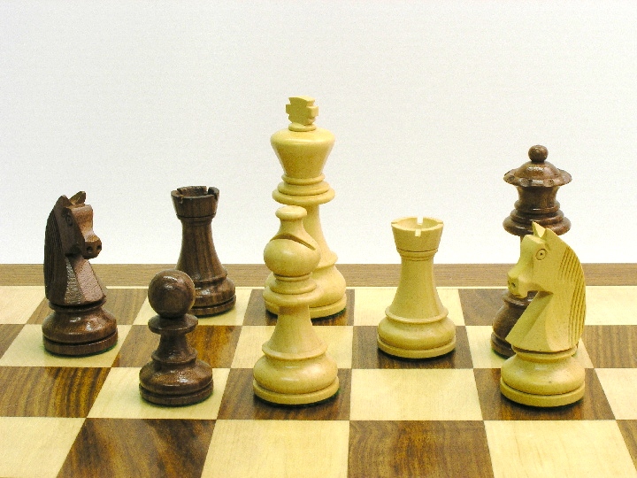 19 Luxury Solid Wood Chess Board With 2 Square 