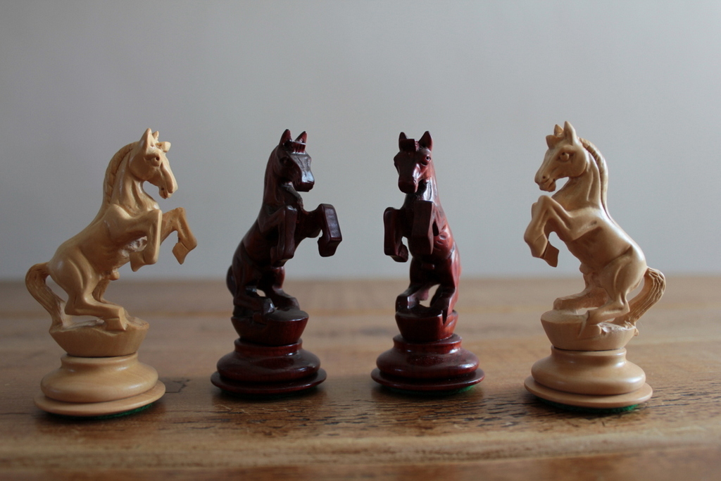 Alexander the Great - Ebony Chess Pieces