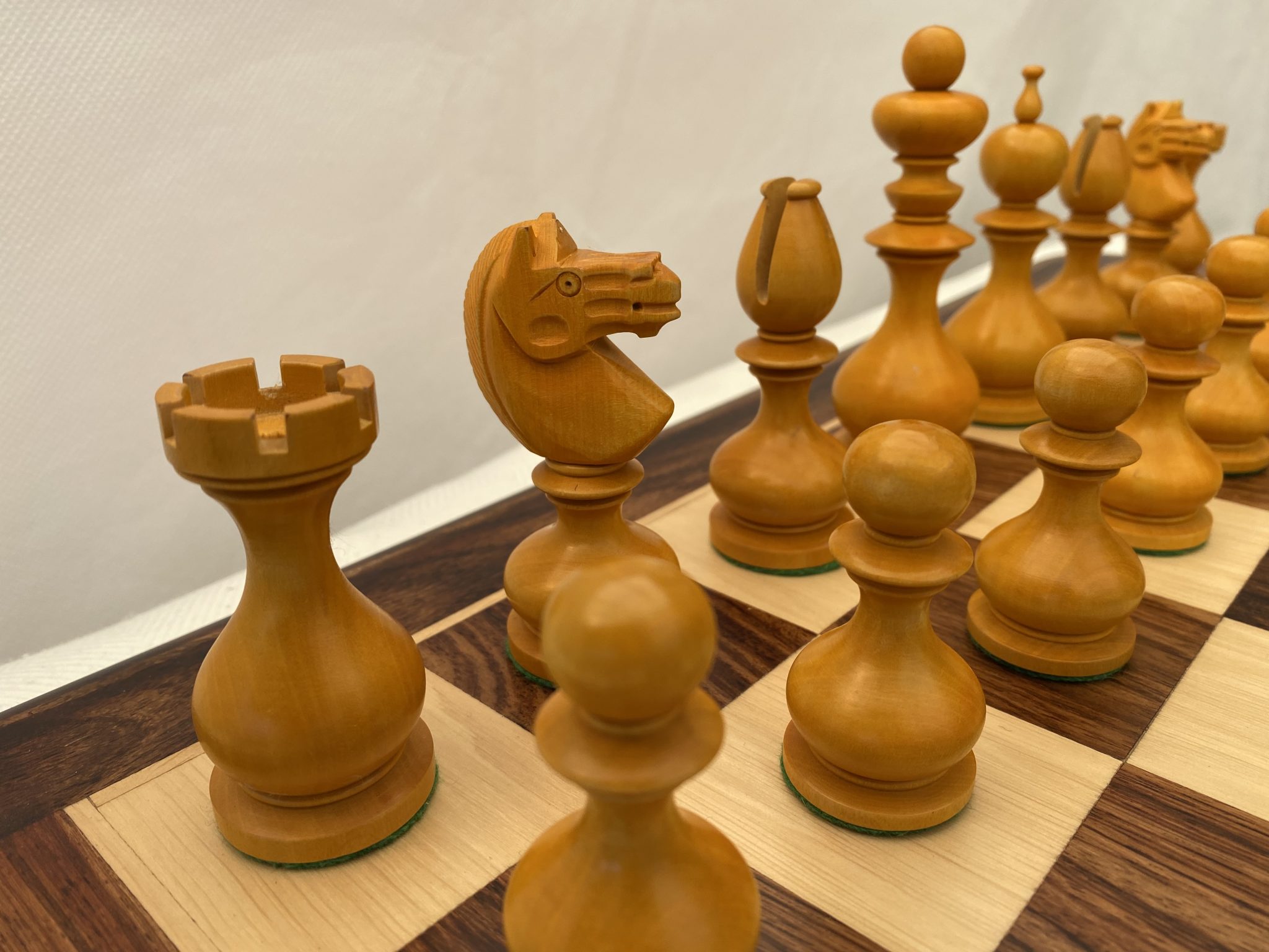 The Antiqued Dublin Double Weighted Chess Set ChessBaron Chess Sets