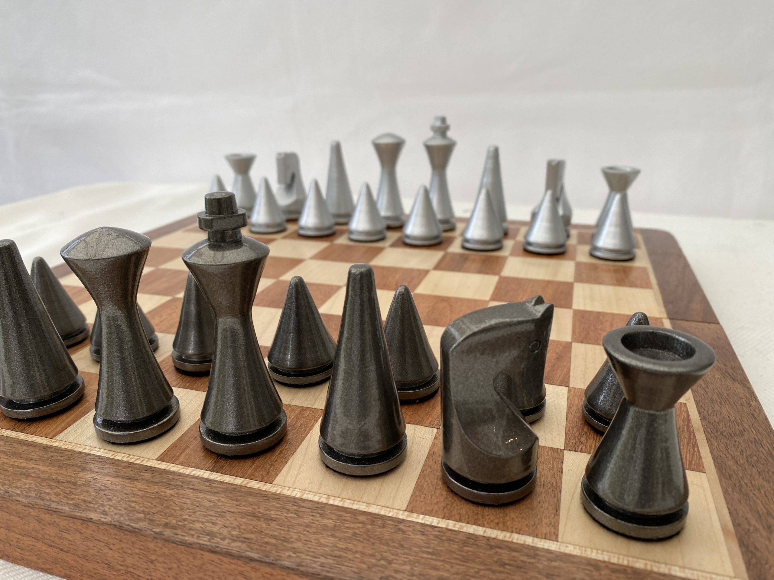 the modern chess set the modern chess set