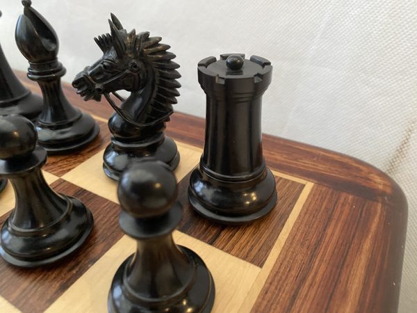The America Strong - Ebony Triple Weight Chess