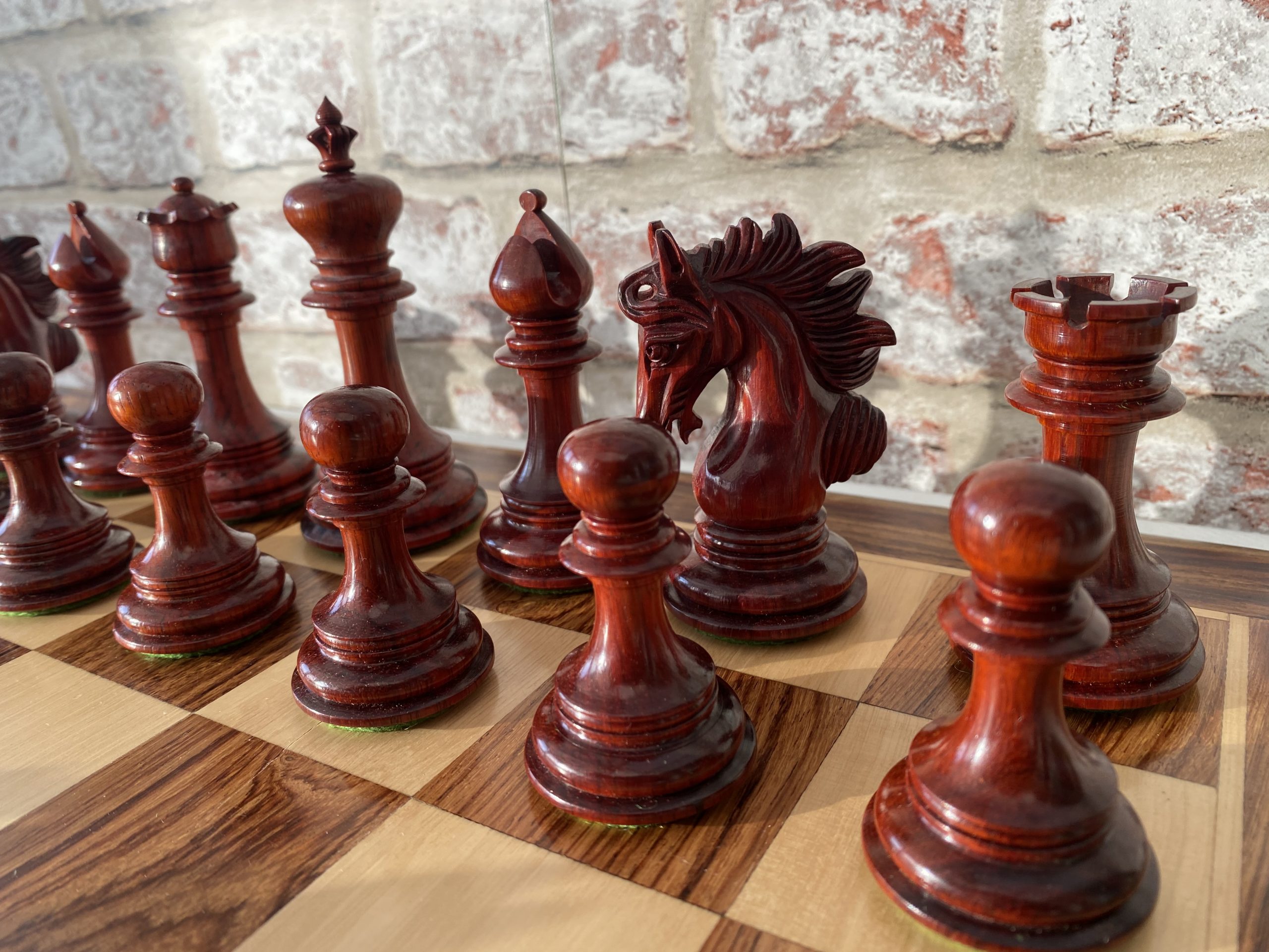 The Arabian - Triple Weighted Bud Rosewood Chess Pieces