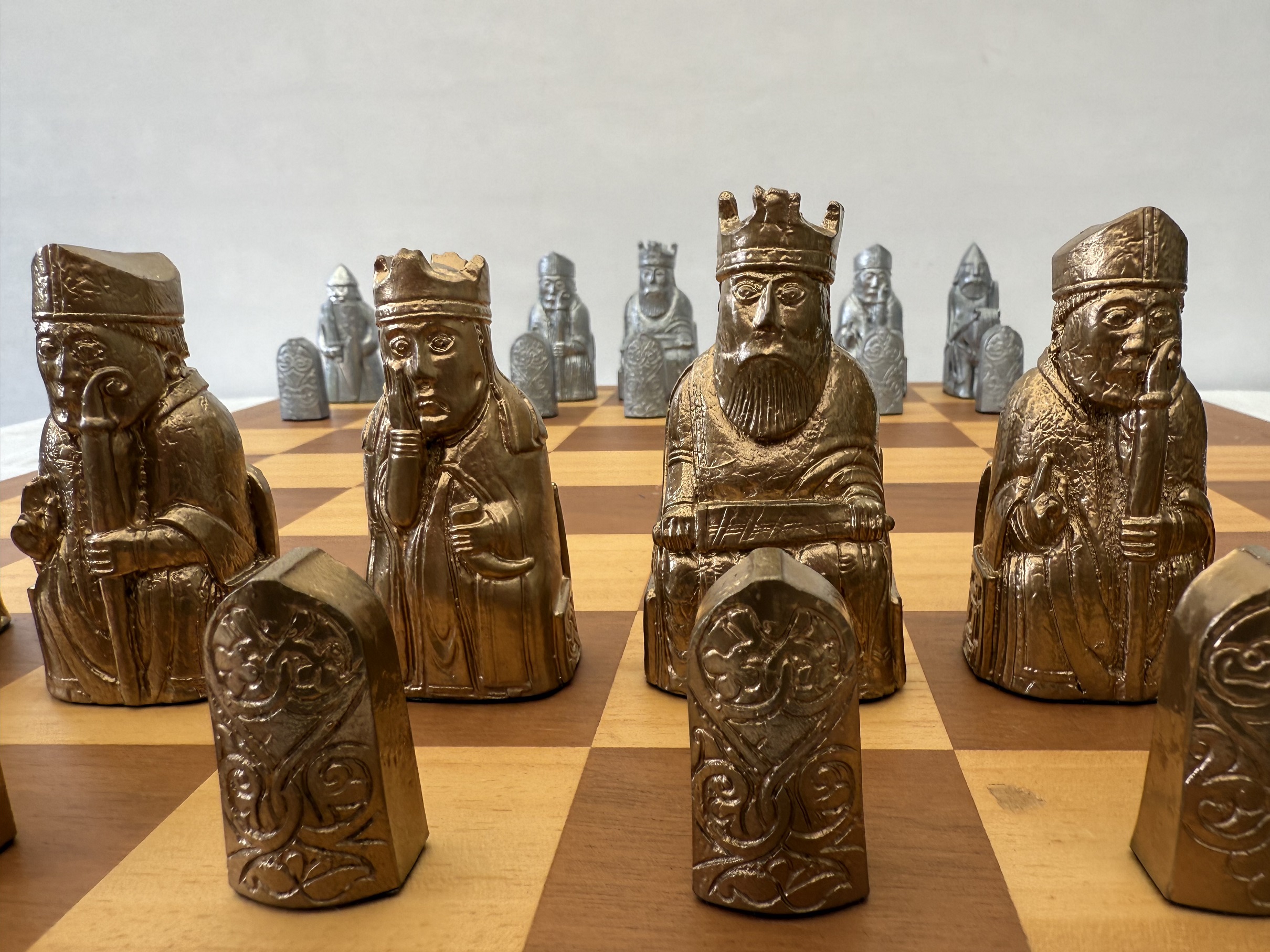 theme and staunton chess and backgammon