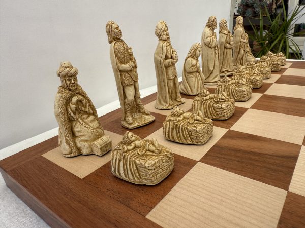 Nativity Chess Pieces – Biblical Chess Set with Joseph, Mary, and Jesus