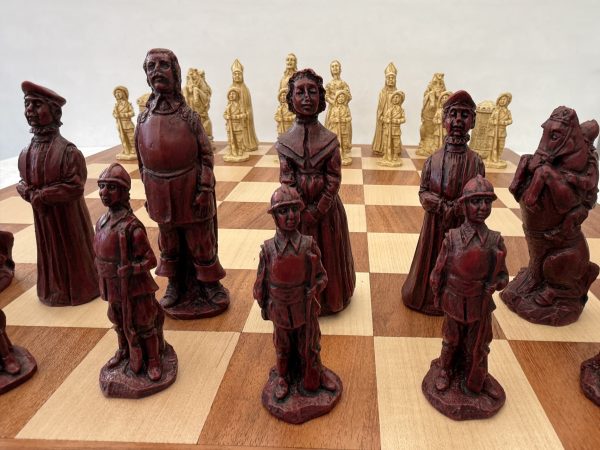 Cavaliers and Roundheads - Red