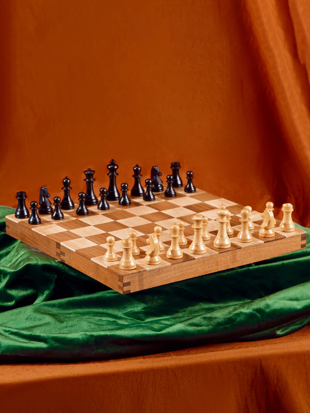 The World Chess PRO Edition 14" Travel Set