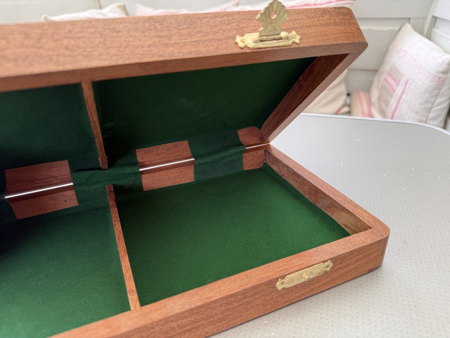 Complete Staunton Chess Set with 12" Board Case and Stone Chess Pieces - Image 2