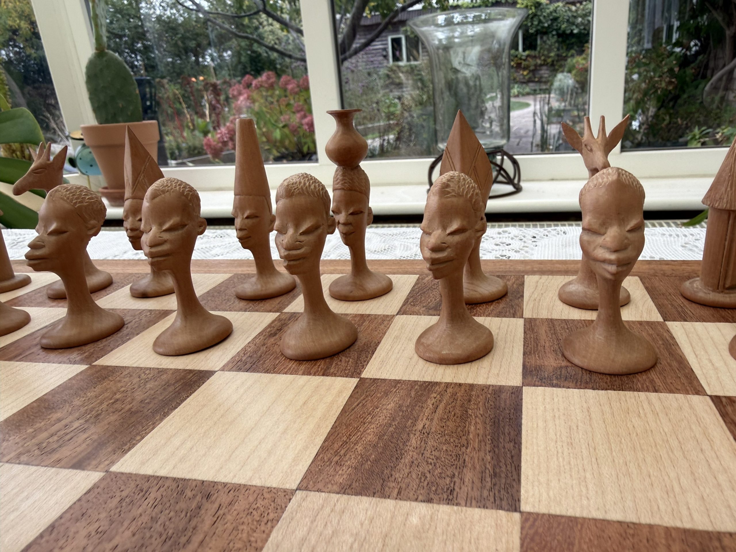 Vintage Makonde Tribal Chess Set - Hand Carved, East Africa 1950s/60s - Image 5